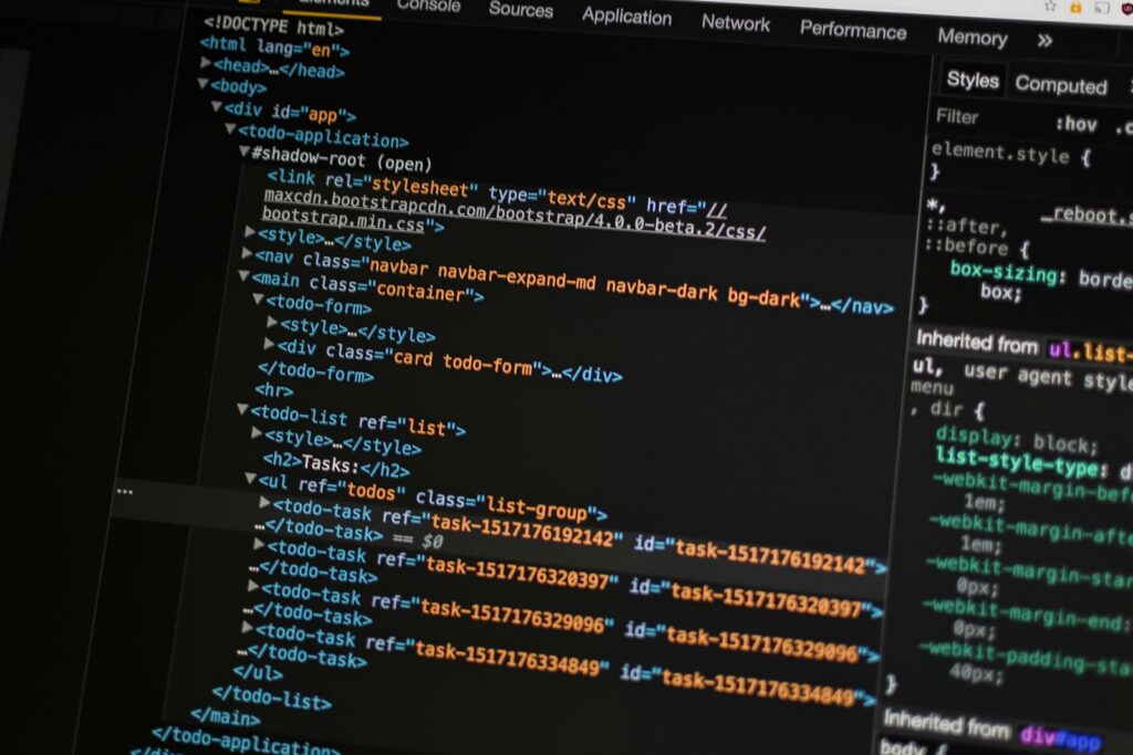 Expo / React Native : apps mobiles cross-platform — Expo / React Native vous offre la puissance des apps natives (GPS, caméra, notifications) avec 95 